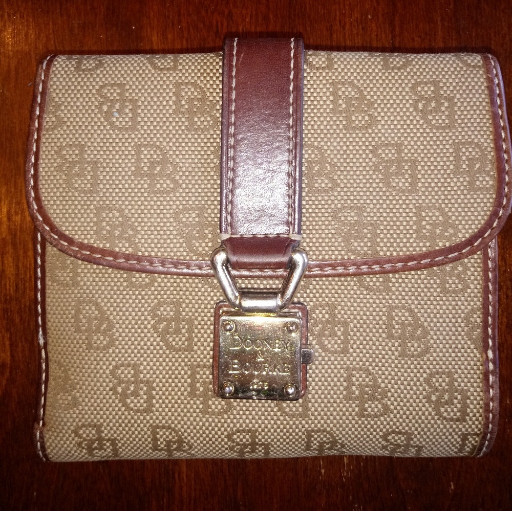 Dooney and Burke Signature Anniversary Edition Wal